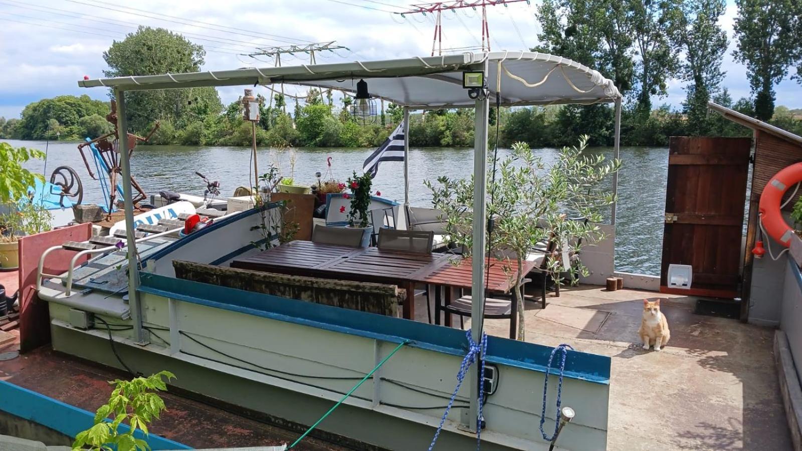 Chambre Sur L'Eau - Peniche La Diva Conflans-Sainte-Honorine Zewnętrze zdjęcie