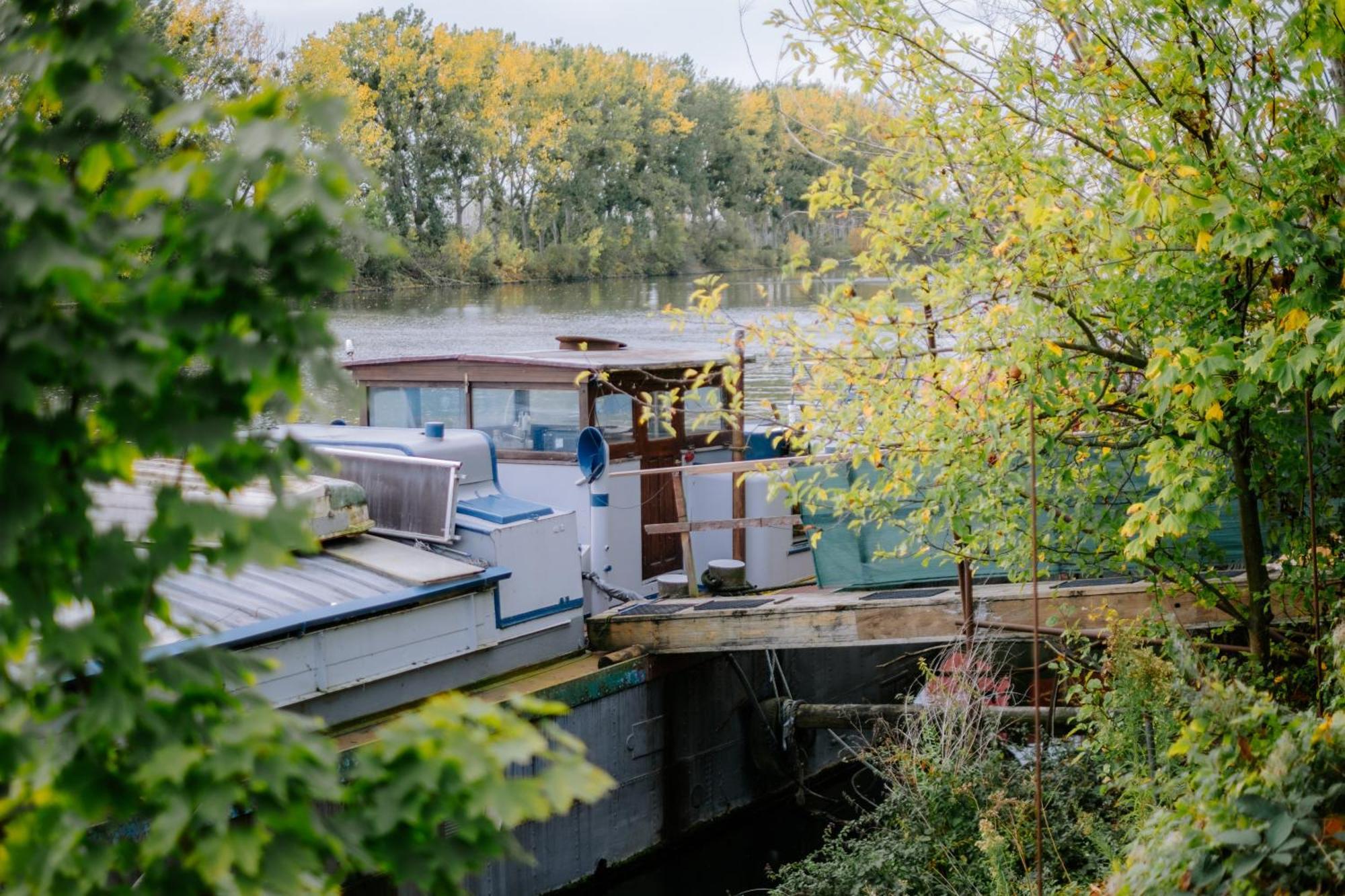 Chambre Sur L'Eau - Peniche La Diva Conflans-Sainte-Honorine Zewnętrze zdjęcie